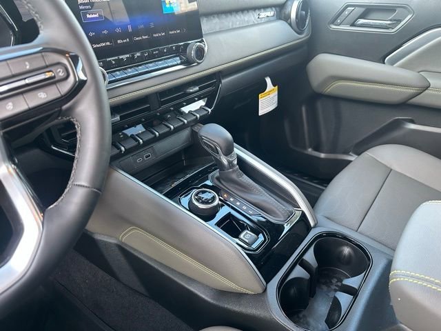 2026 Chevrolet Colorado ZR2 - Photo 11