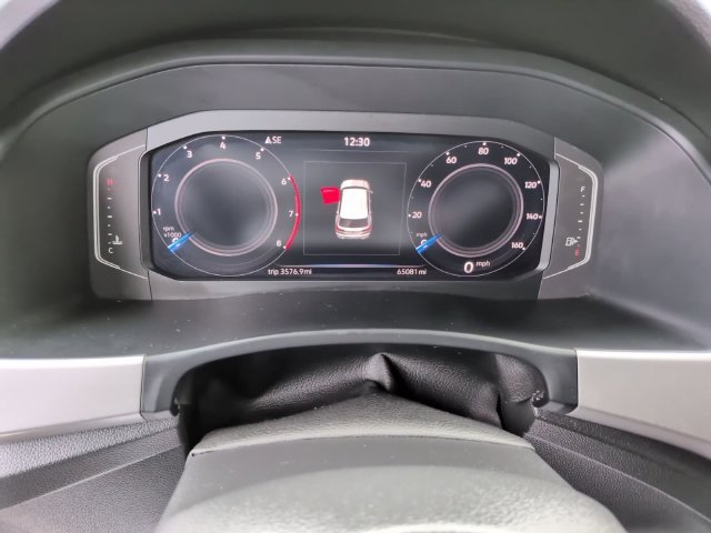 Used 2023 White Volkswagen 3.6L V6 SE w/Technology image 13