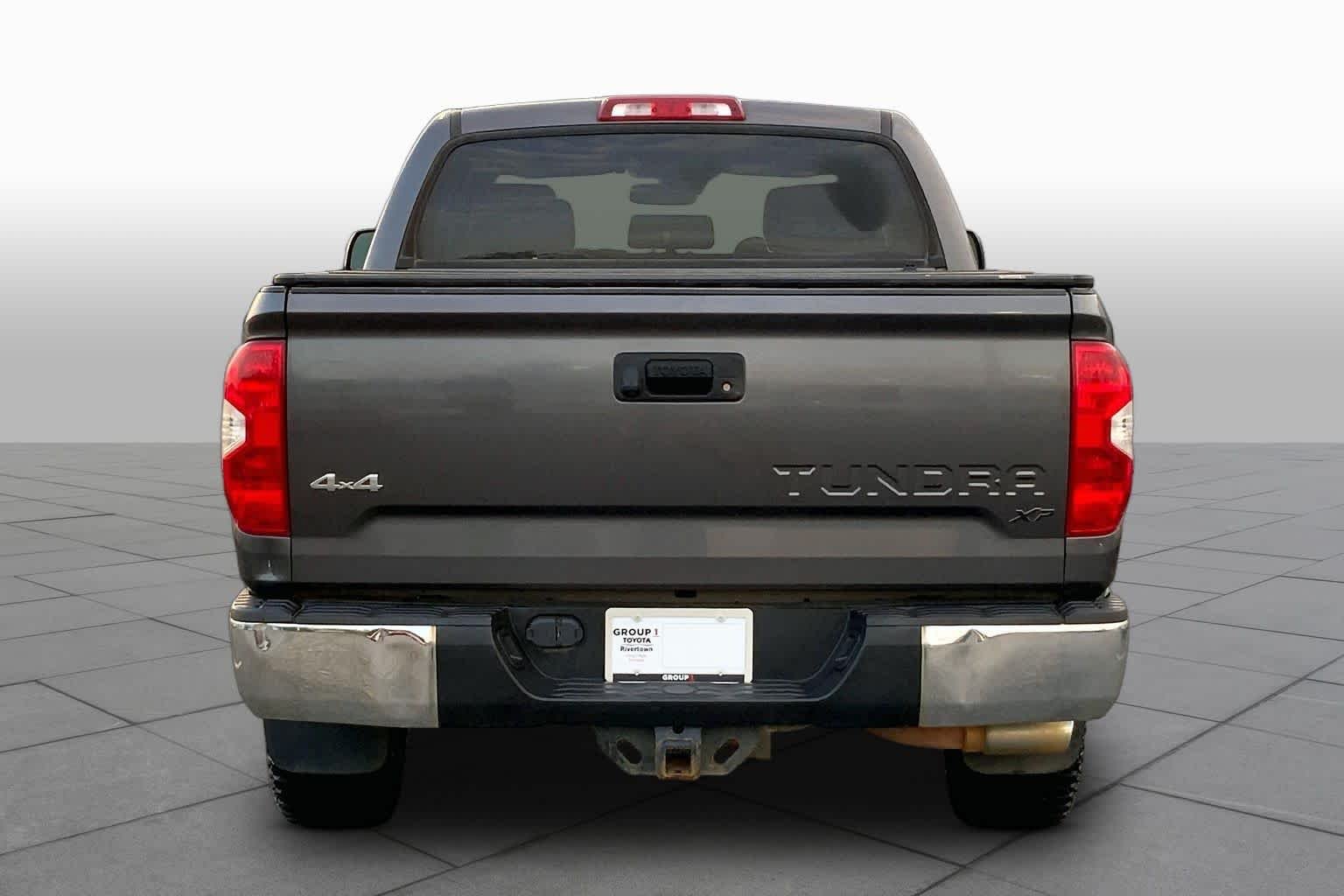 Used 2018 Magnetic Gray Metallic Toyota SR5 image 5