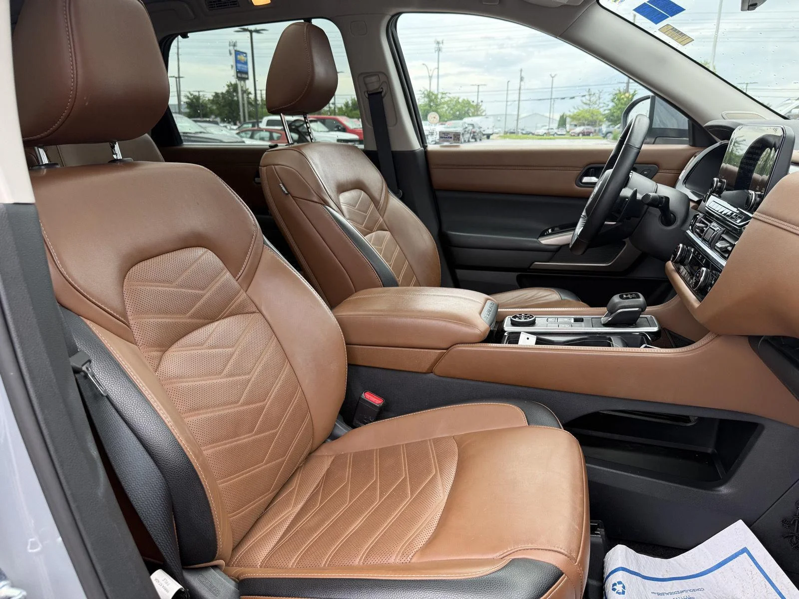 Used 2024 BLUE NISSAN PLATINUM 4WD image 13