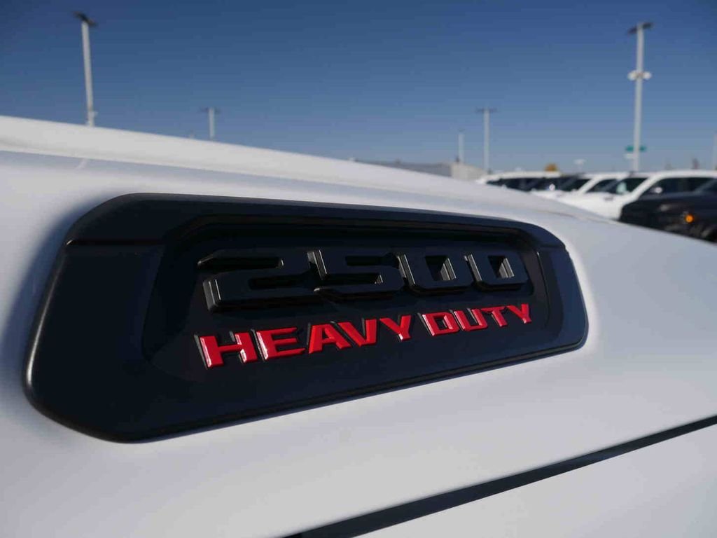 New 2026 Bright White Clear-Coat Exterior Paint RAM  image 34