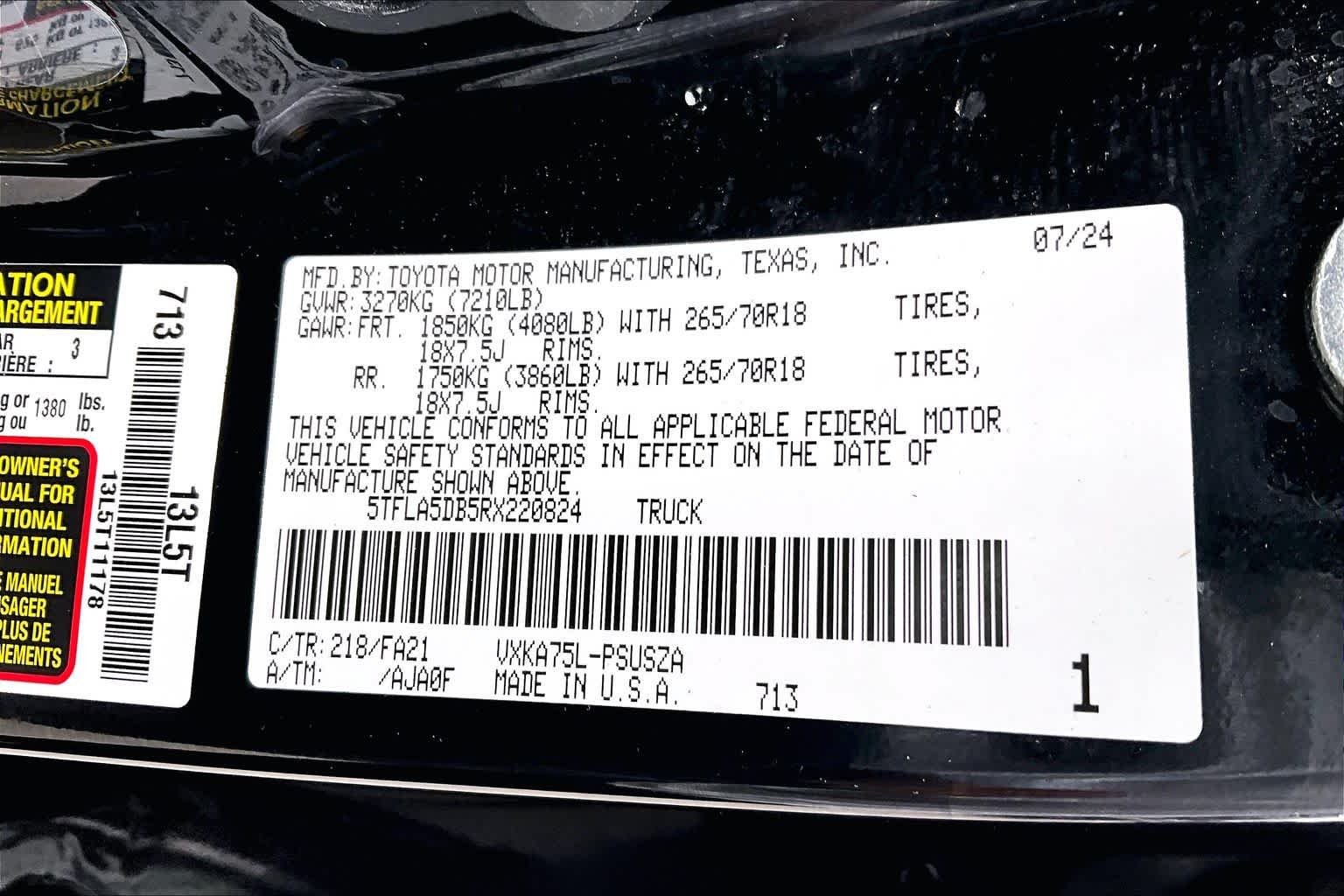 Used 2024 Midnight Black Metallic Toyota SR5 image 33