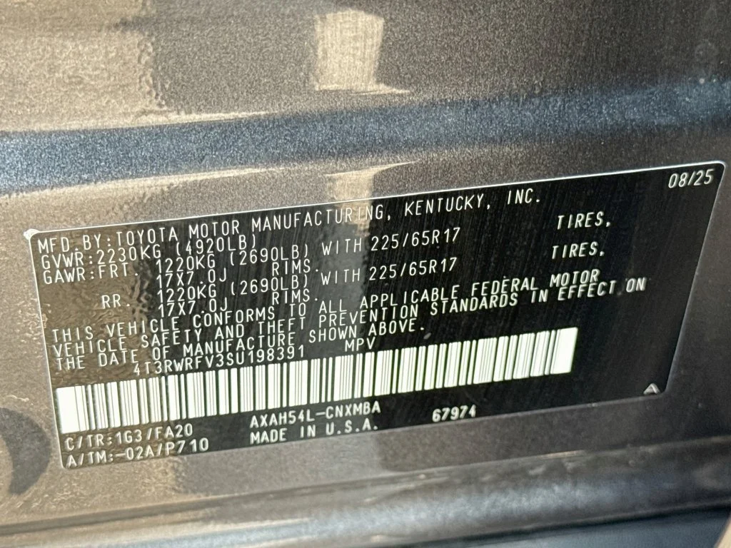 Used 2025 Gray Toyota XLE image 39