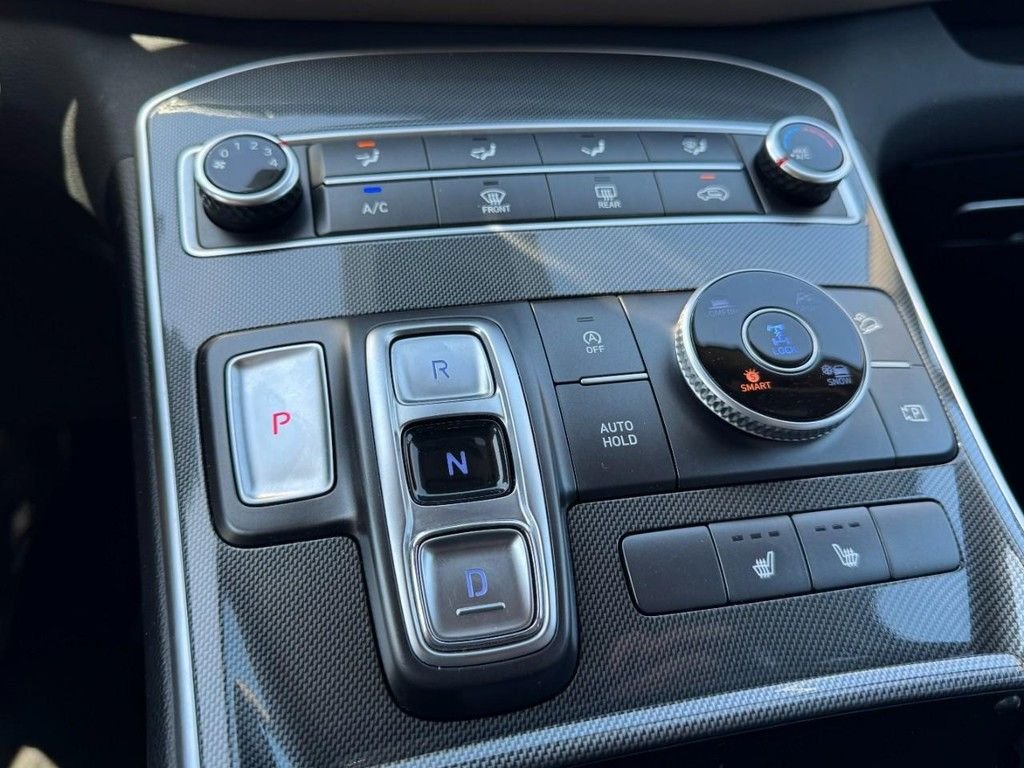 2021 Hyundai Santa Fe SEL - Photo 18