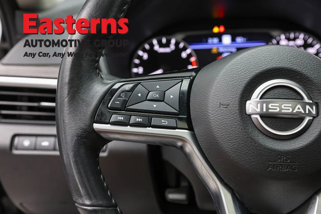 Used 2023 Gray Nissan 2.5 SV image 15