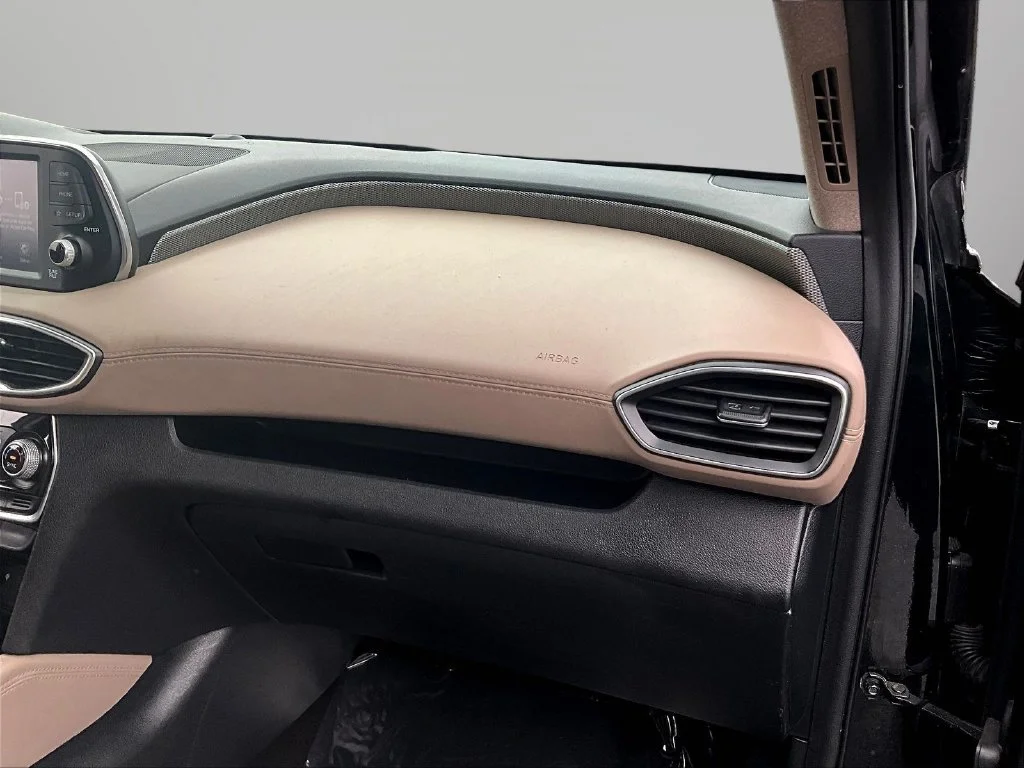 Used 2020 Black Hyundai SEL image 28