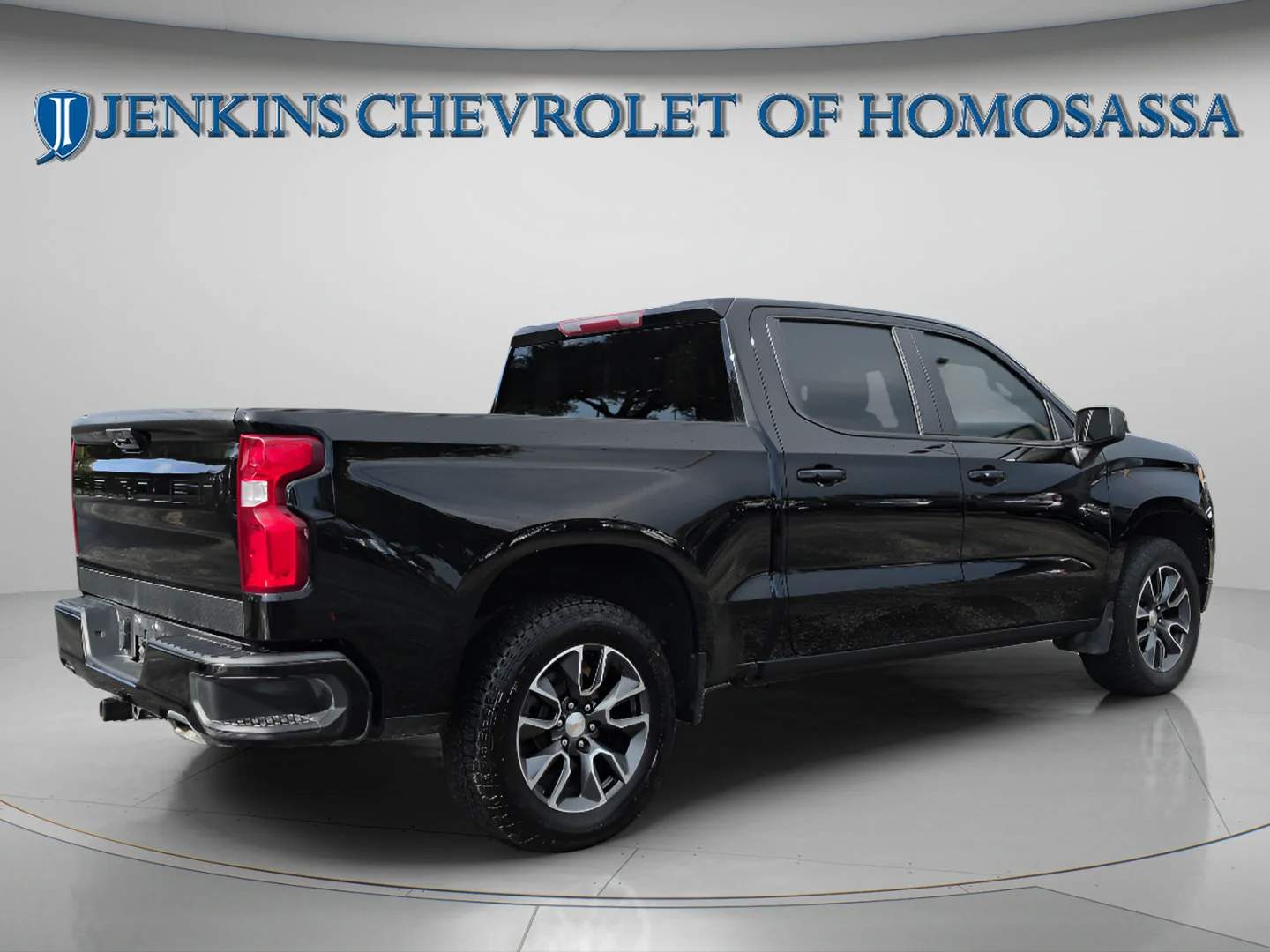 Used 2023 Black Chevrolet RST image 4