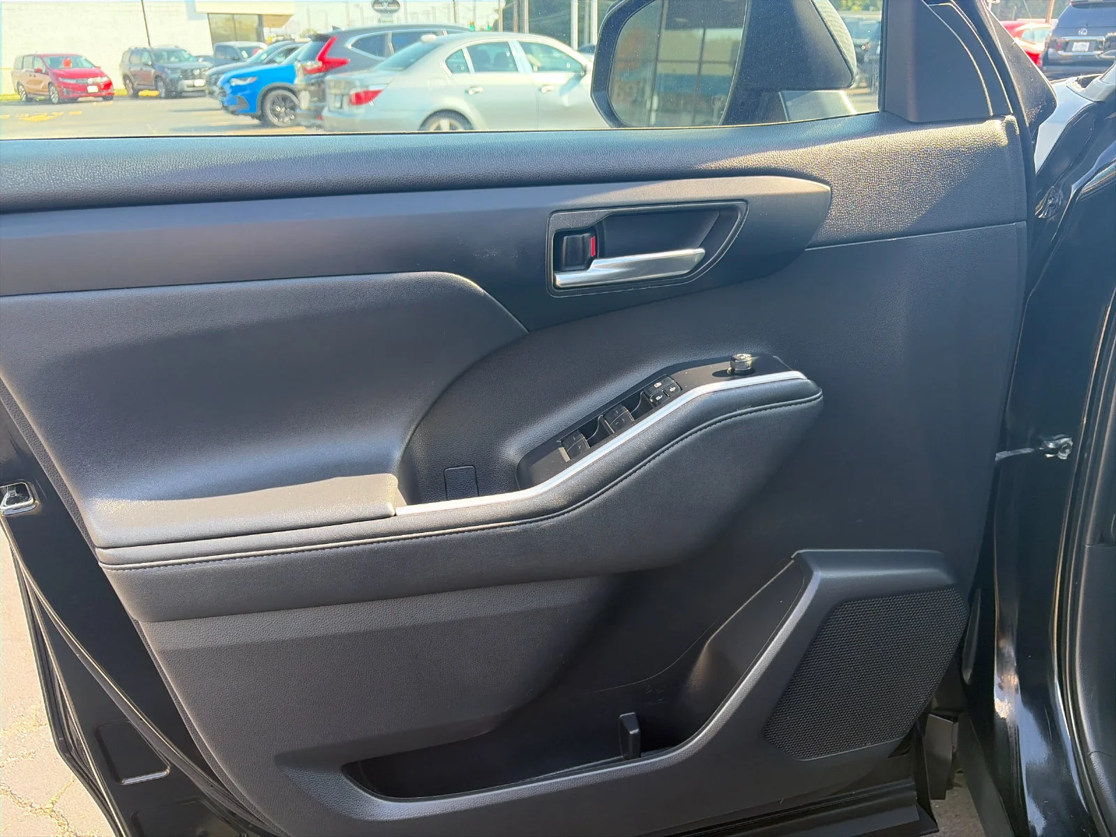 Used 2021 Midnight Black Metallic Toyota XSE image 12
