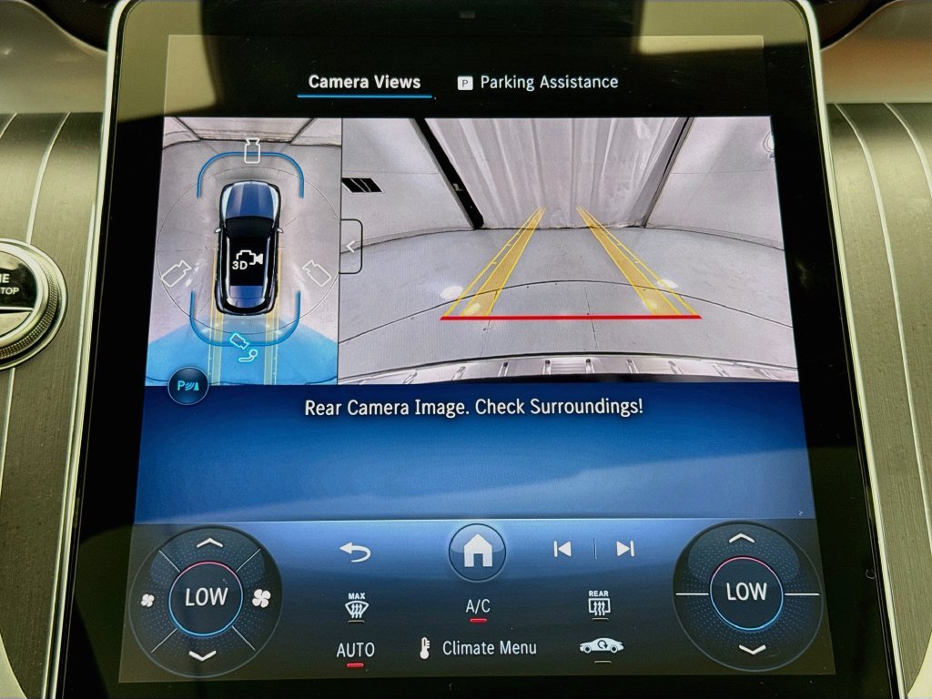 Certified Used 2026 Grey Mercedes-Benz GLC 300 image 15