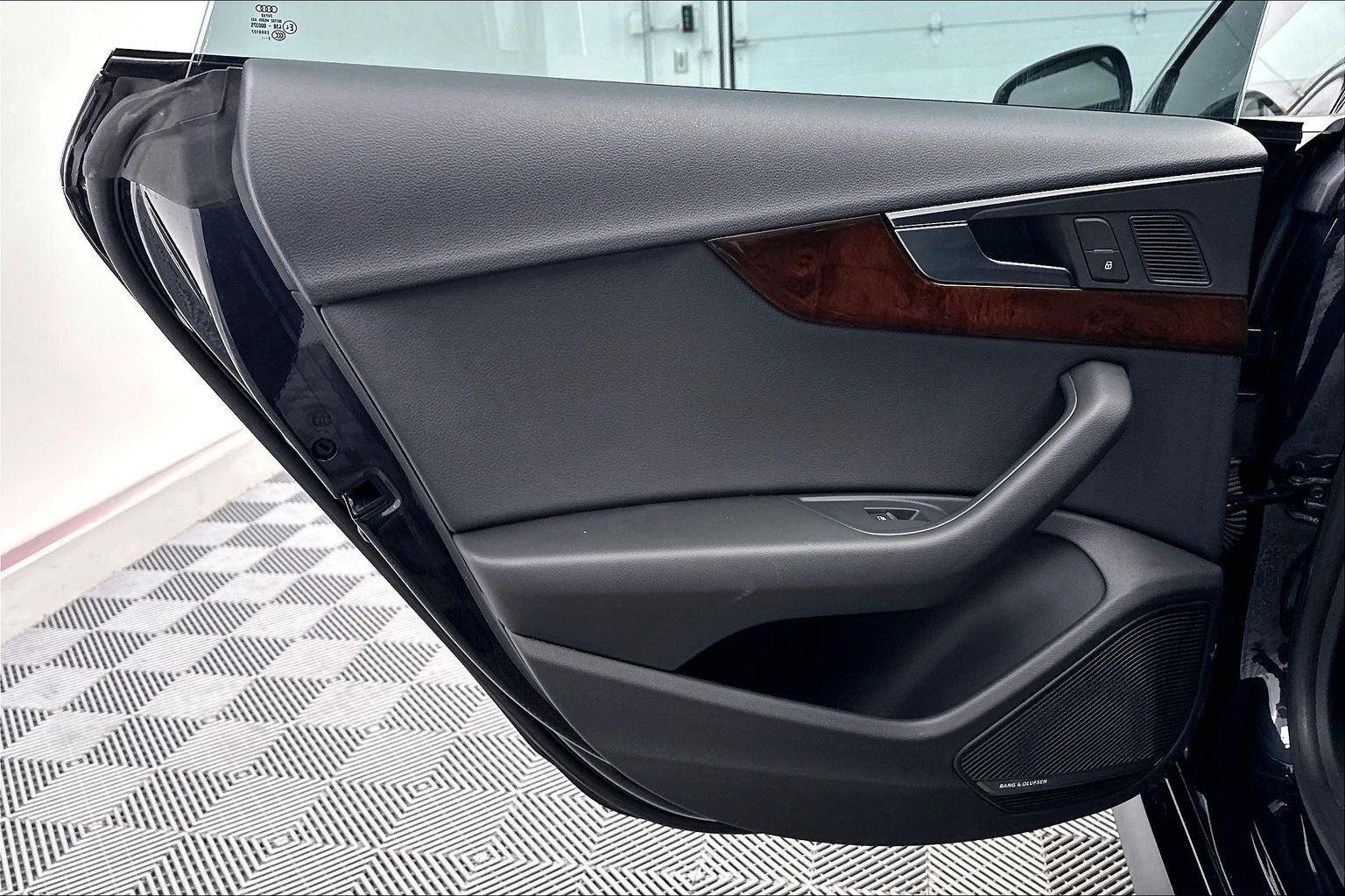 Used 2018 Moonlight Blue Metallic Audi Premium Plus image 25