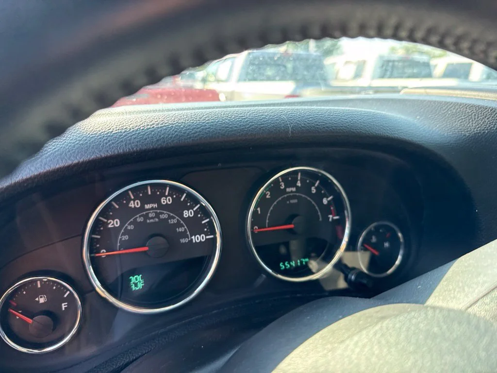 Used 2018 Jeep Wrangler JK Unlimited Sport S with VIN 1C4BJWDG0JL910666 for sale in Kansas City