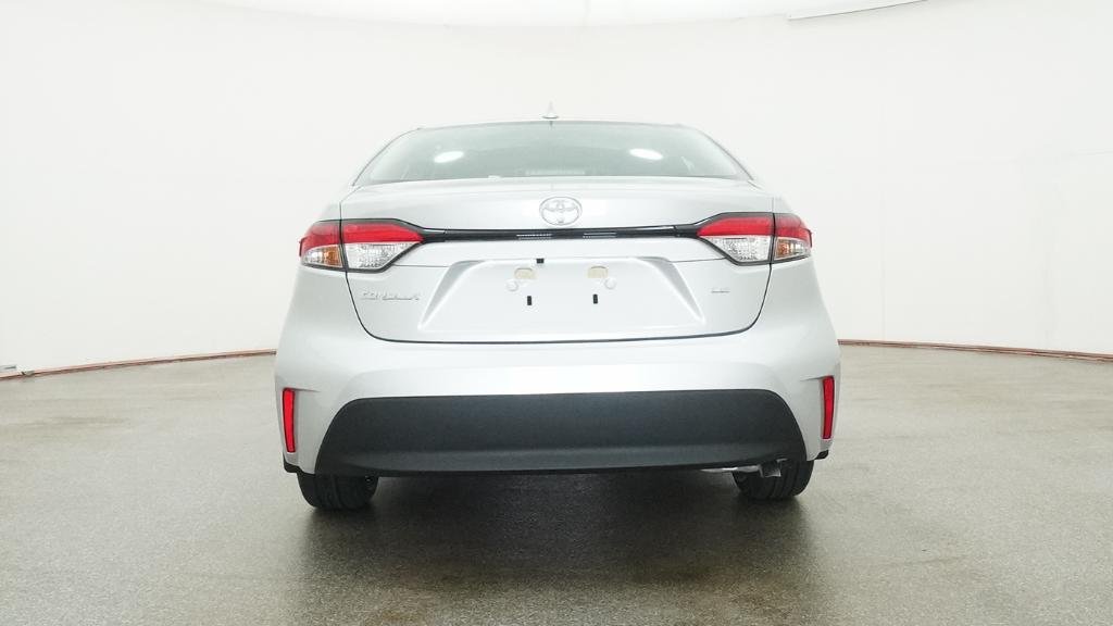 New 2026 Classic Silver Metallic Toyota LE image 21