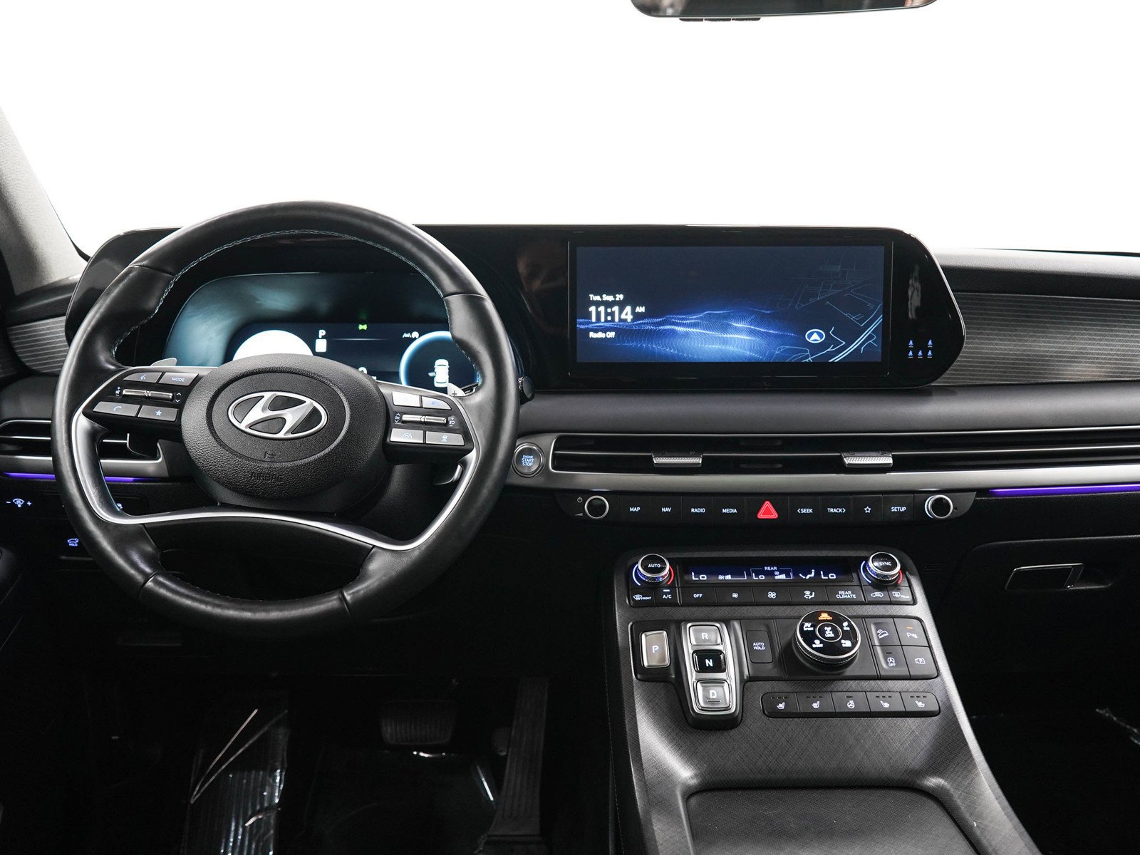 2025 Hyundai Palisade Limited - Photo 19