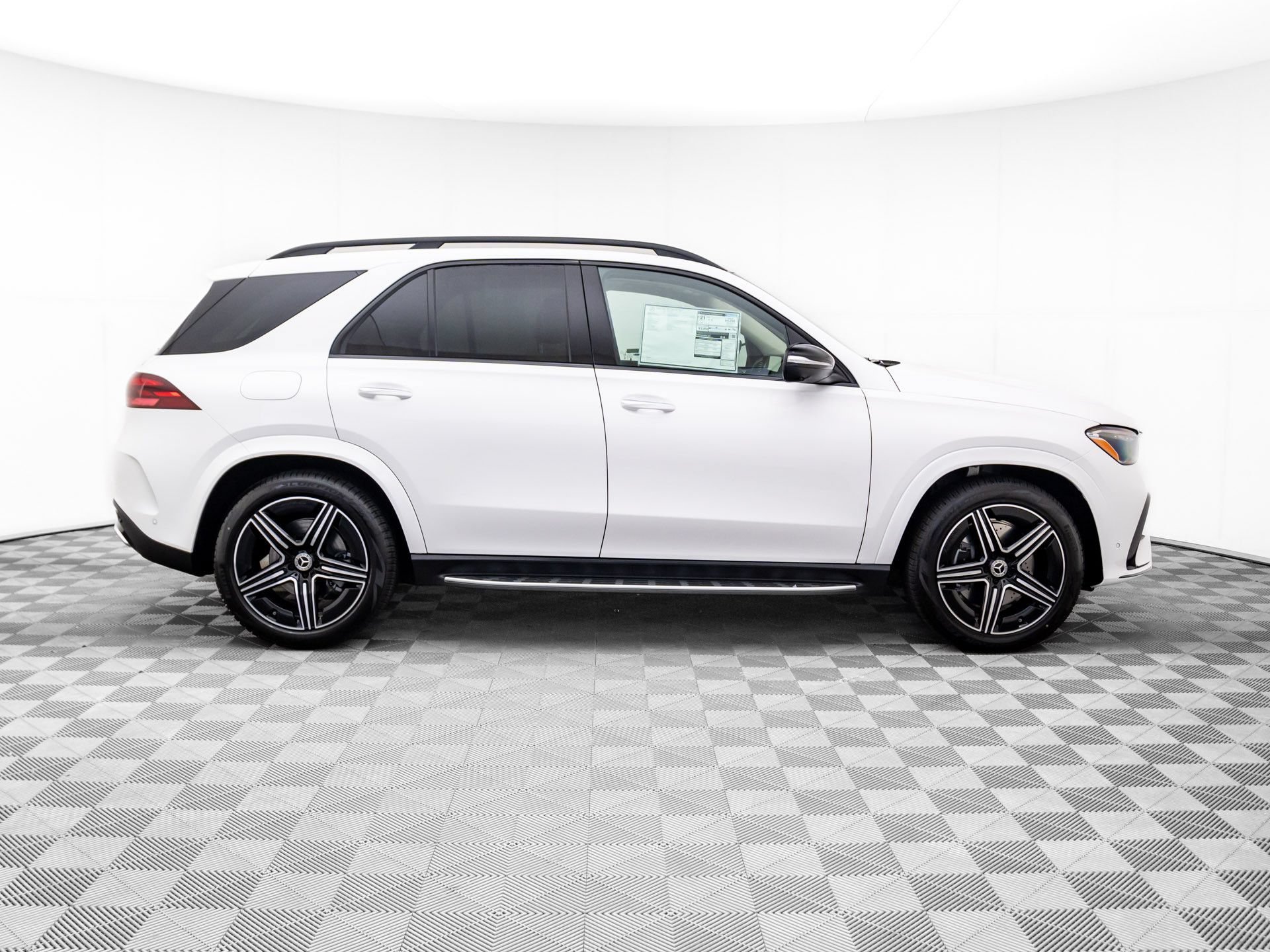 New 2026 Polar White Mercedes-Benz GLE 450 image 50
