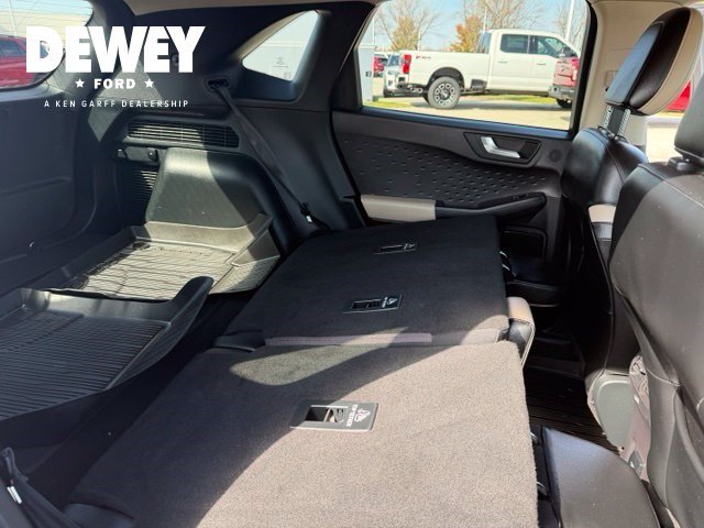 Used 2020 Magnetic Ford Titanium image 35