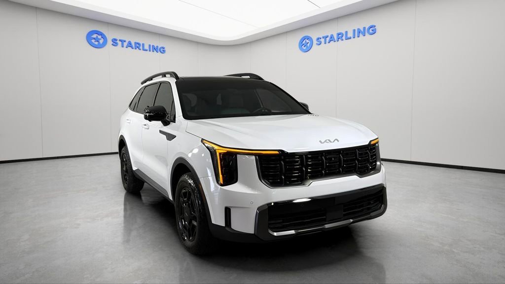 Used 2024 White Kia X-Pro SX Prestige image 15