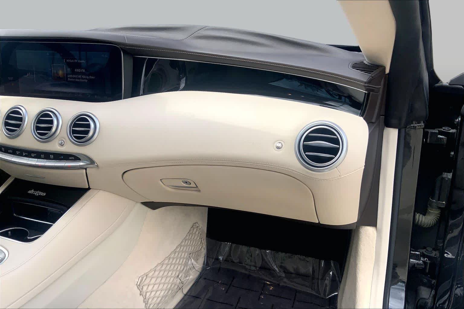 Used 2020 Magnetite Black Metallic Mercedes-Benz S 560 image 16