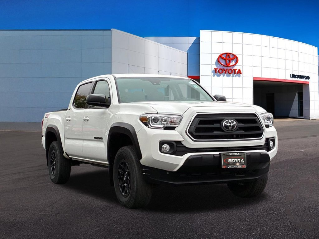 Used 2023 White Toyota SR5 image 7