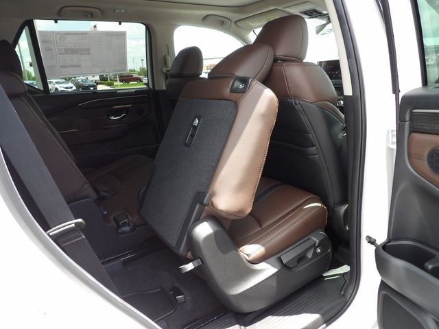 New 2026 Platinum White Pearl Honda Touring image 56