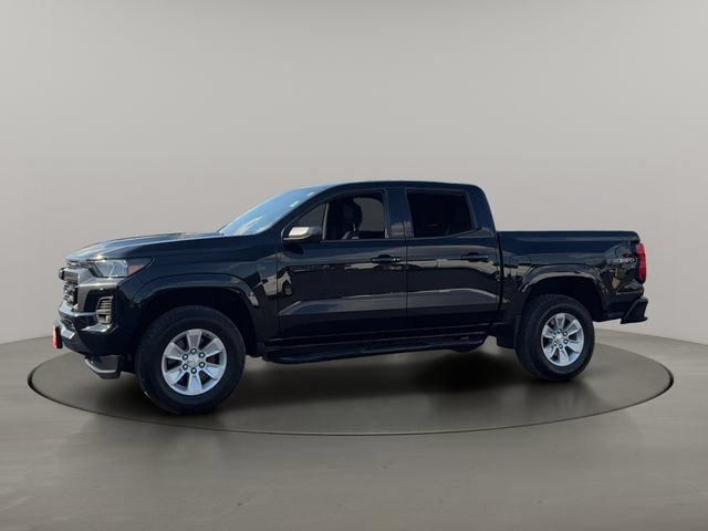 Used 2023 Black Chevrolet LT image 4