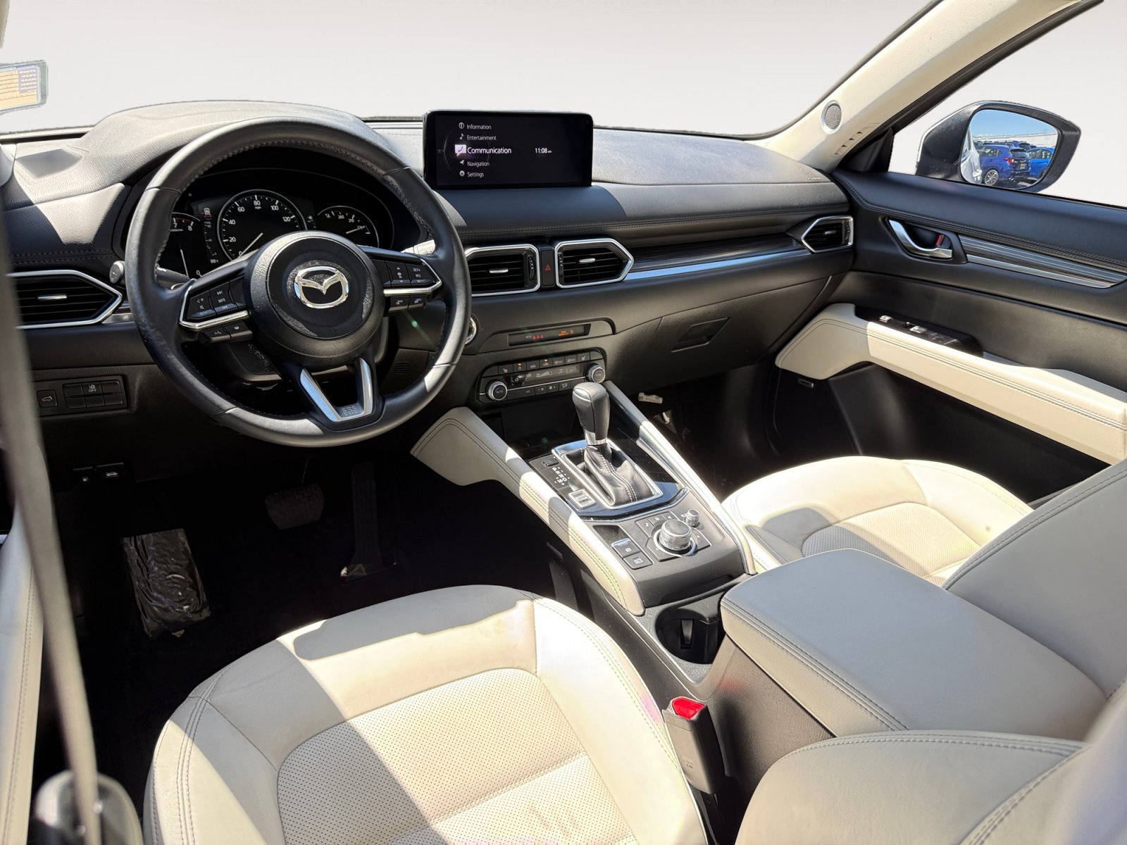 Used 2023 White Metallic Mazda 2.5 S Premium Package image 15