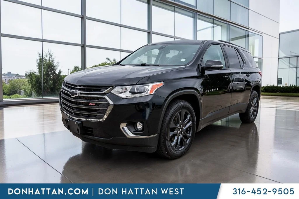 Used 2020 Black Chevrolet RS image 34