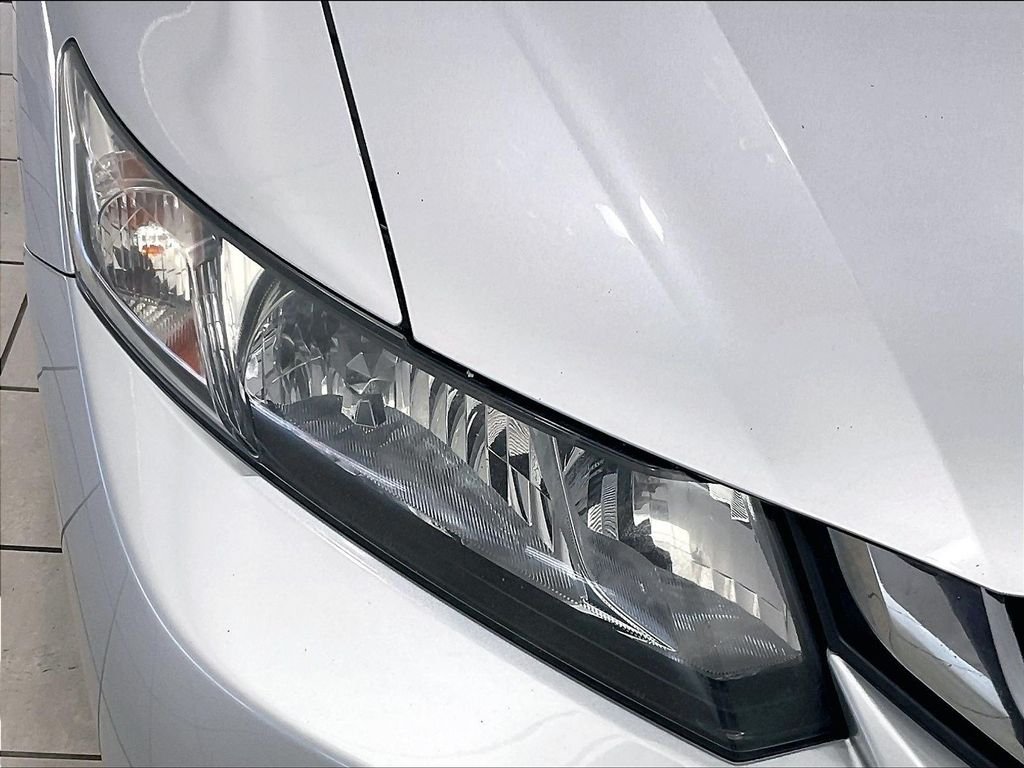 Used 2014 Silver / Black Honda LX image 32