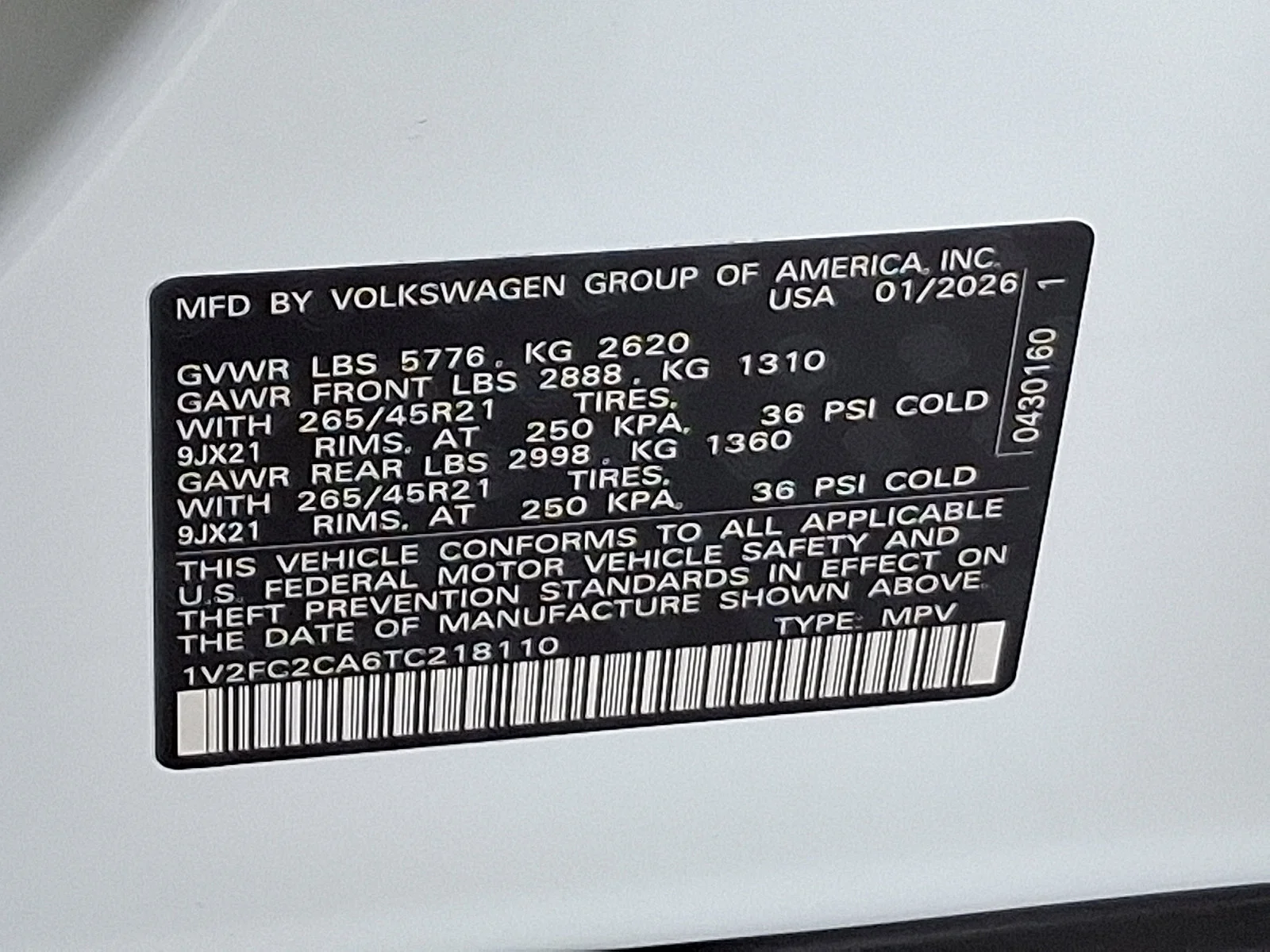 2026 Volkswagen Atlas Cross Sport SEL Premium R-LINE - Photo 20