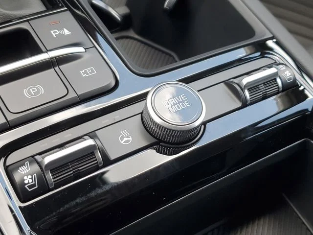 2025 Kia K5 EX - Photo 27