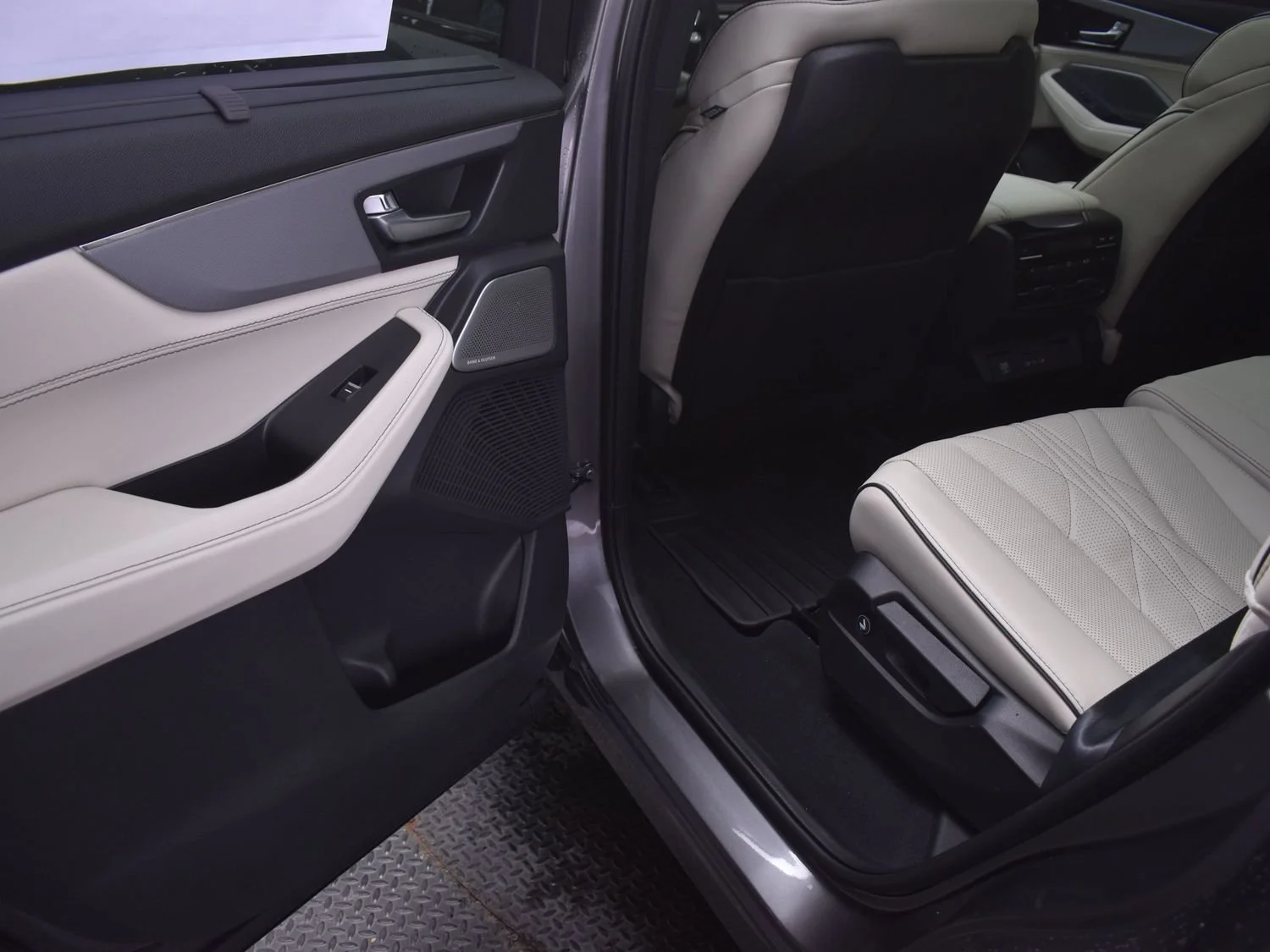 New 2026 Liquid Carbon Metallic Acura w/A-Spec Advance Package image 22