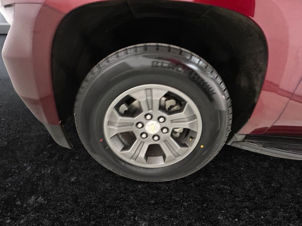 Used 2019 Red Chevrolet LS image 27