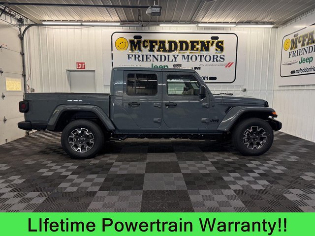 2026 Jeep Gladiator Sahara