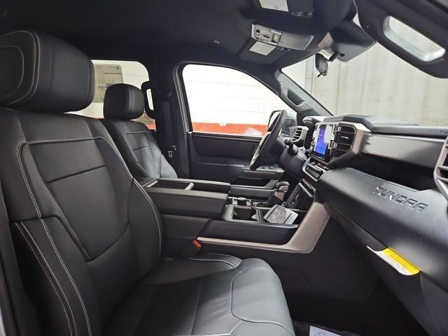 2026 Toyota Tundra SR5 - Photo 32