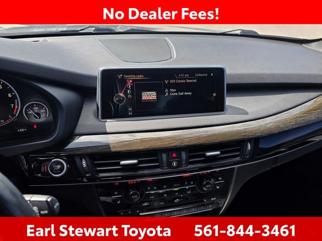 Used 2014 Gray BMW xDrive50i image 14