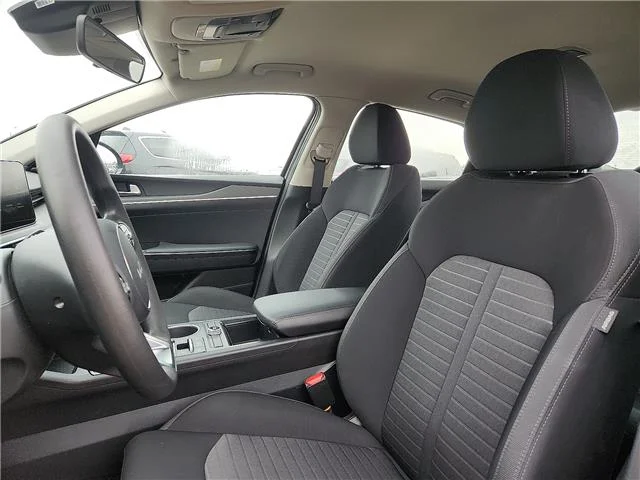 Used 2026 Gray KIA LXS Front-Wheel Drive image 12