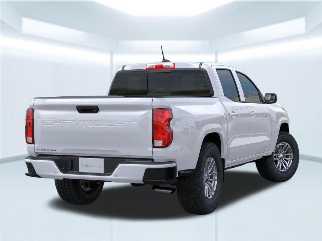 New 2026 Summit White Chevrolet LT image 6