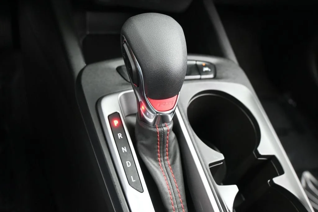 Used 2025 Mosaic Black Metallic Chevrolet 1RS image 21