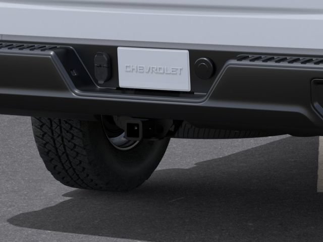 New 2026 Summit White Chevrolet WT image 14