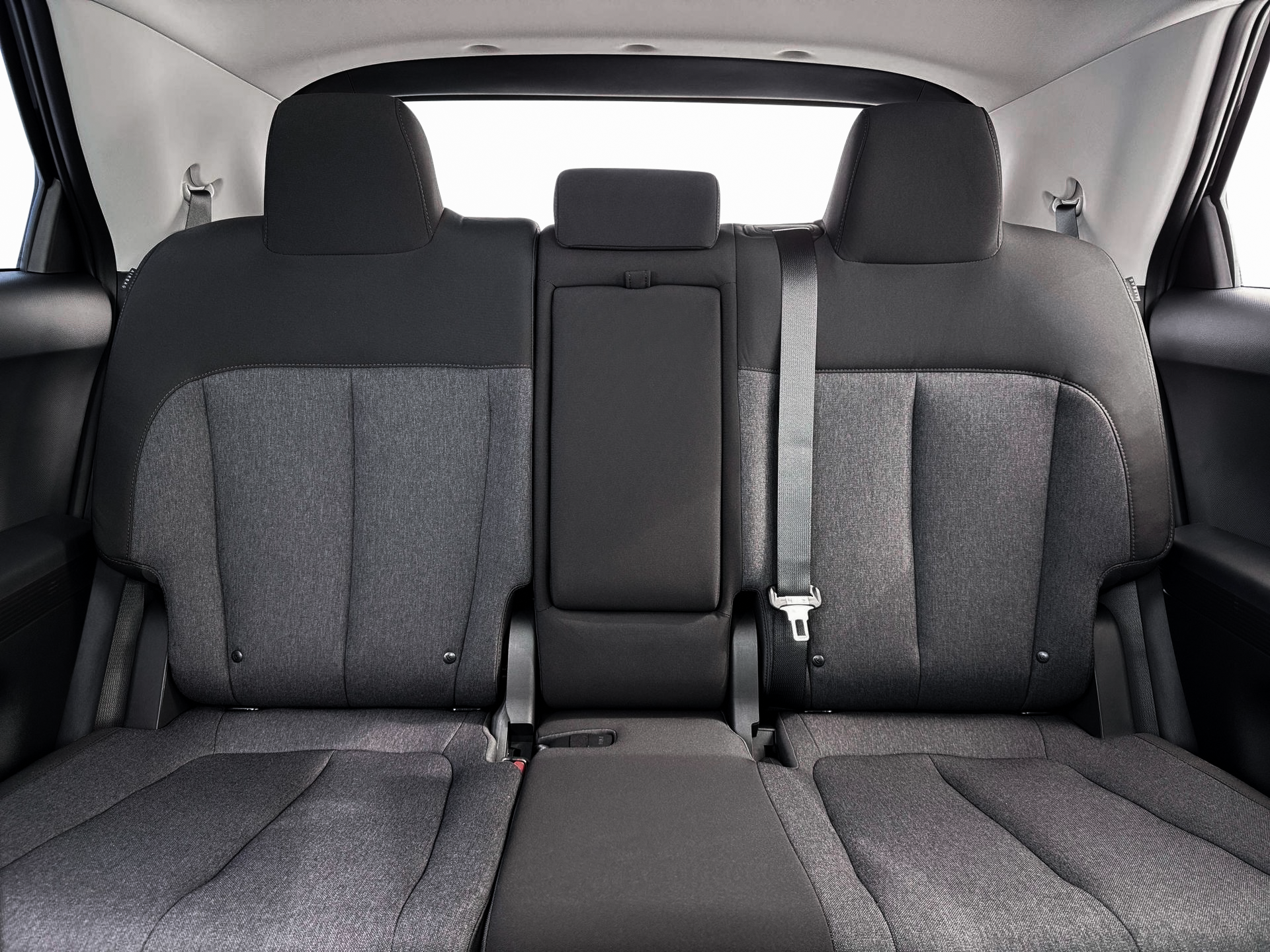 New 2026 Cyber Gray Hyundai SE image 31