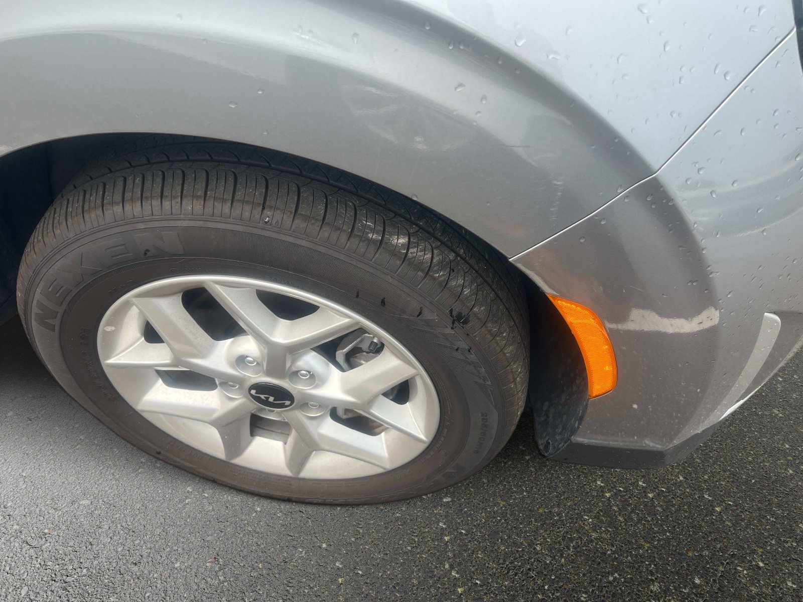 Used 2025 Gray Kia LX image 4