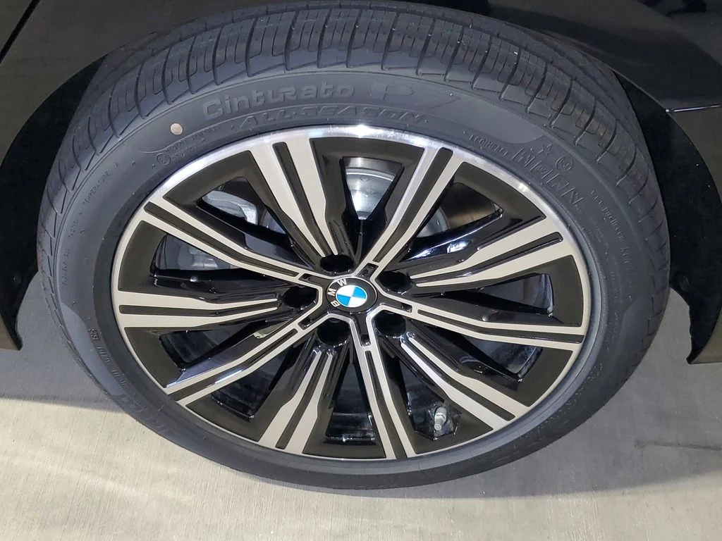 Used 2026 Jet Black BMW 330i image 5