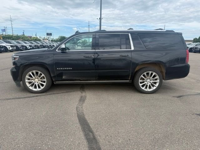 Used 2019 Black Chevrolet Premier image 7