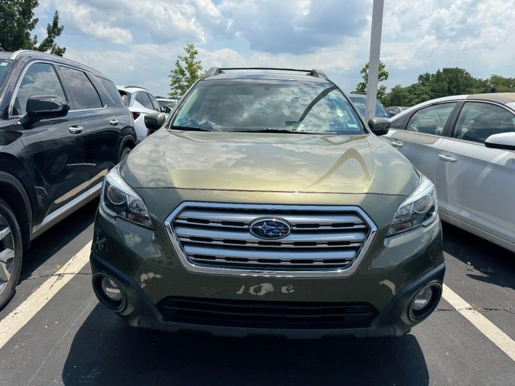 Used 2017 Green Subaru 2.5i Premium image 2
