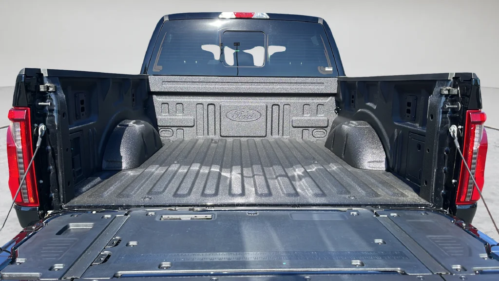 New 2026 Black Ford Tremor image 22