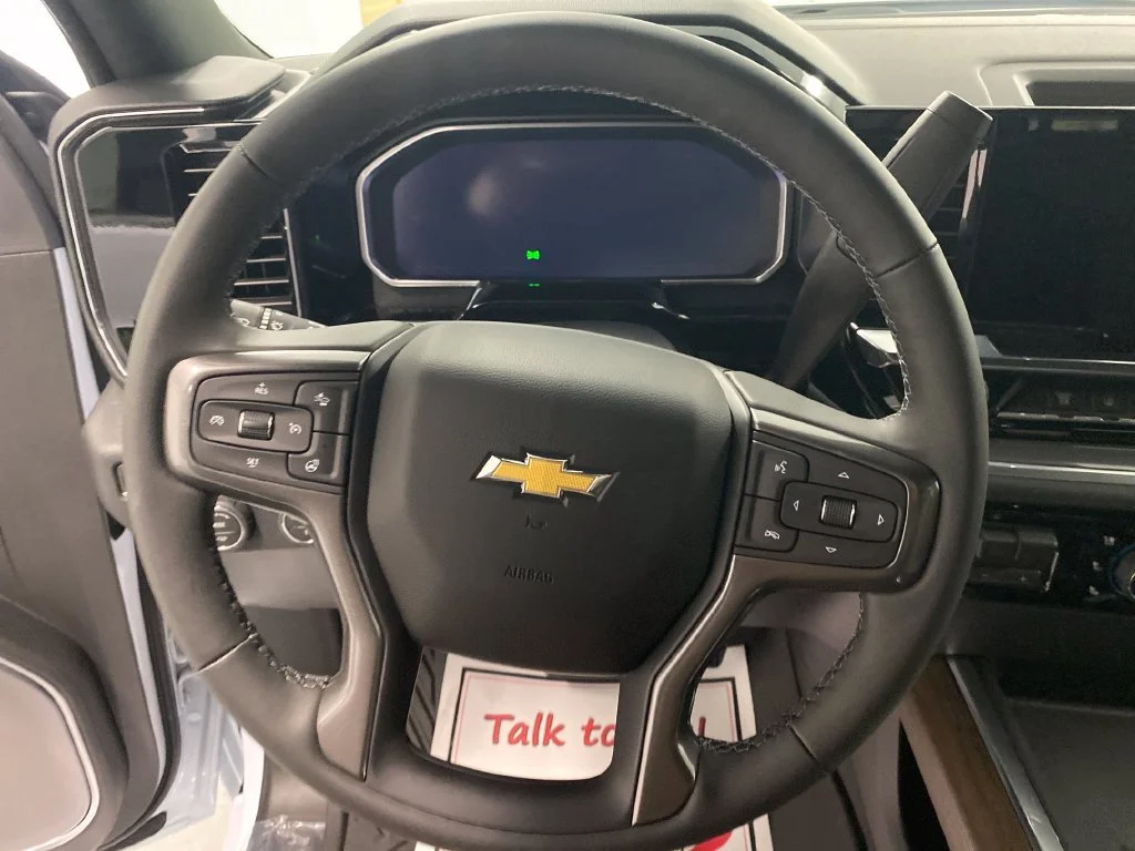 New 2026 Polar White Tricoat Chevrolet High Country image 19