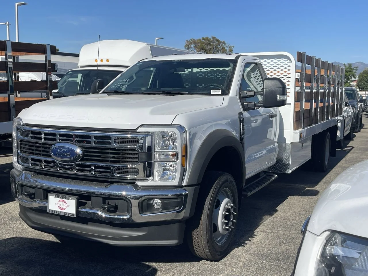 New 2026 Oxford White Ford XL image 3