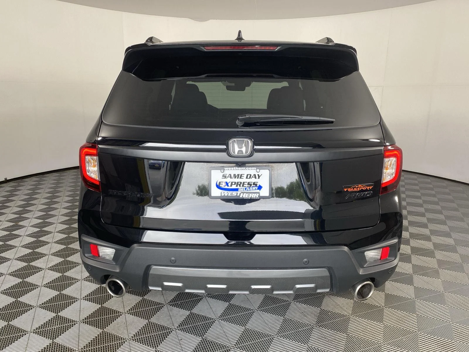 Used 2023 Crystal Black Pearl Honda TrailSport image 6