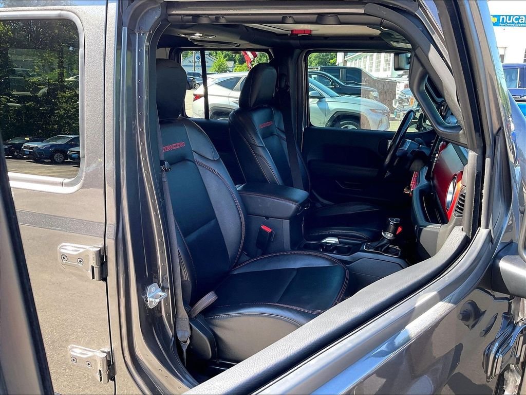 Used 2021 Gray Jeep Rubicon image 11