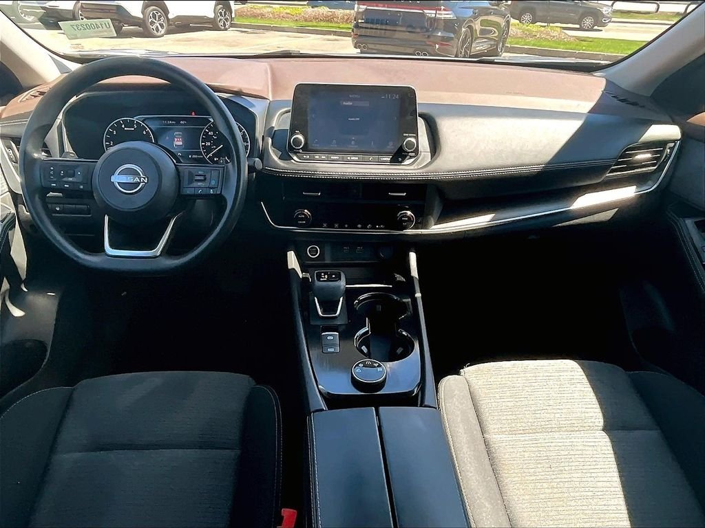 Certified Used 2023 Silver Nissan SV image 21