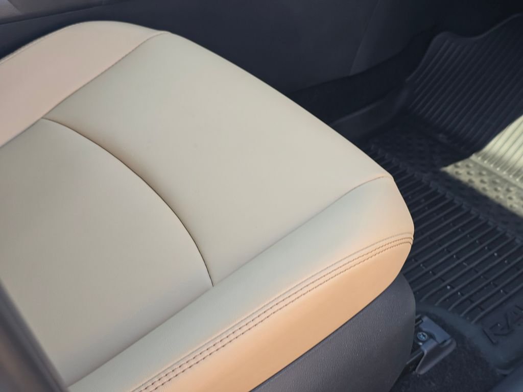 Used 2025 Beige Toyota XLE Premium image 29